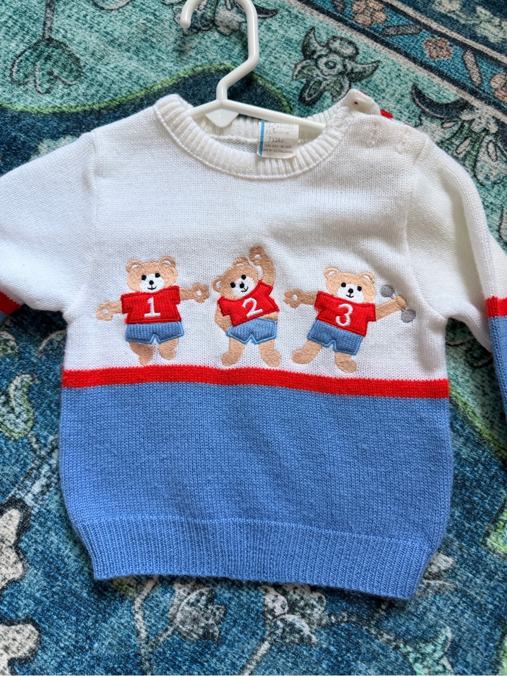 Vintage Bear sweater